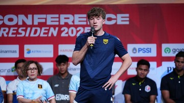 Antusiasme Ole Romeny Menyambut Piala Presiden