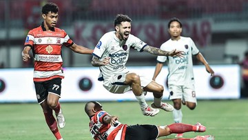 Leganya Persita Pecah Telur