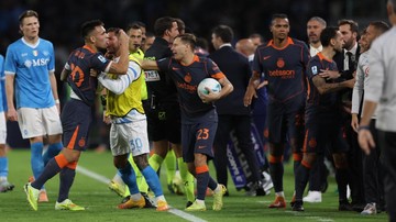 Chivu: Inter Buang-Buang Energi Berdebat Chivu: Inter Buang-Buang Energi Berdebat