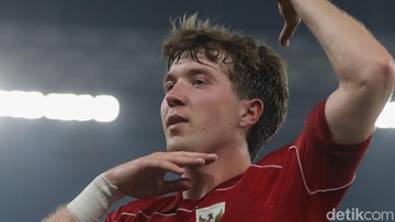 Ole Romeny Lagi Sedih Banget