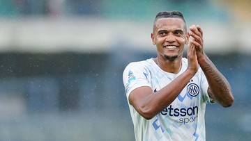 Akanji Enjoy Banget di Inter
