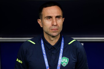 Timur Kapadze Belum Niscaya Latih Timnas Indonesia