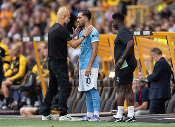 Guardiola pada Cherki: Kadang Aku Marahin, Kadang Mau Saya Cium