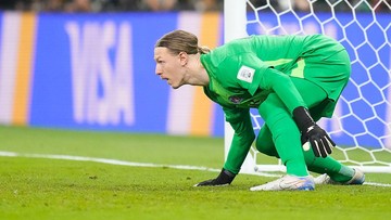 Kiper PSG Alami Patah Tangan