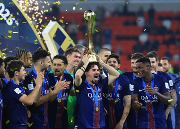 PSG: Beli Pemain Bintang No