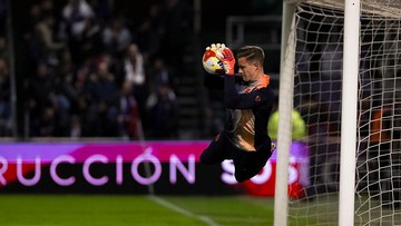 Ter Stegen Akhirnya Main