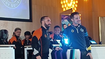 Dua Legenda Futsal Ricardinho & Falcao Janjikan Hiburan Kelas Satu