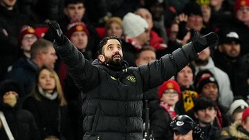 Gary Neville Kaget MU Pecat Amorim