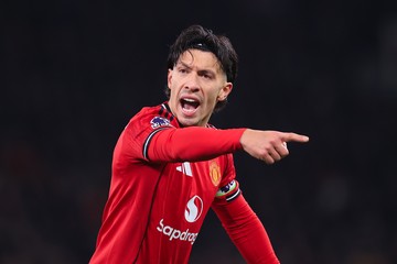 MU Tak Senang Scholes dan Butt Kritik Lisandro Martinez