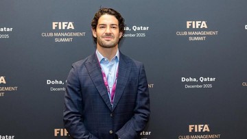 Pato Tertarik Beli Klub Inggris