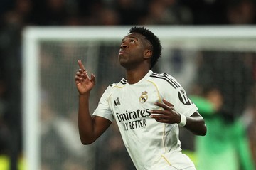 Vinicius dan Suporter Real Madrid Berdamai