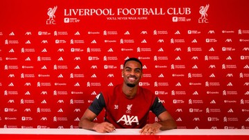 Gravenberch Valid Teken Kontrak Baru