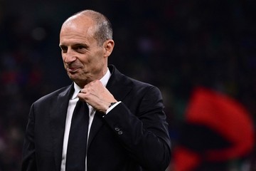 Allegri Sepakat Dikontrak Napoli