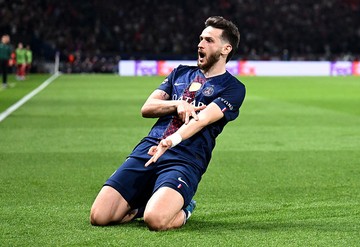 Bukti Kvaratskhelia Jadi Pemeran Nomor Satu PSG
