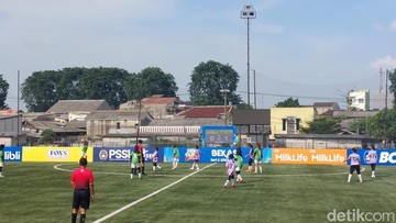 Usaha Menjaga Ekosistem Pesepakbola Putri di Bekasi
