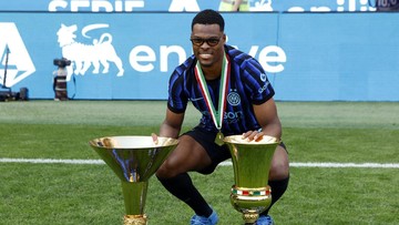 Dumfries Menuju Real