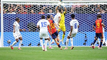 La Furia Roja Tertahan 0-0