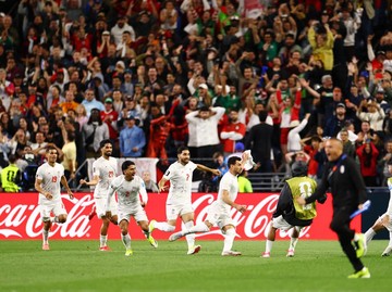 Lolos Grup atau Tak, Iran Tak Terkalahkan