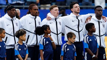 Rio Ferdinand Jengkel dengan Narasi Negatif