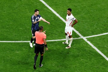 Bellingham Kecewa sama Wasit Inggris Vs Argentina