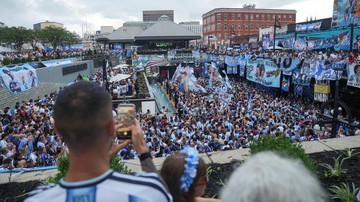 Demi Messi, Fans Argentina Tumpah Ruah di Atlanta