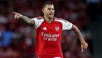 Guimaraes Datang, Persaingan Lini Tengah Arsenal Makin Ketat