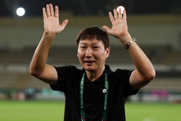 Kim Sang-sik Bikin Sejarah di Timnas Vietnam