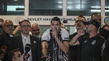 Vlahovic Jadi Pemeran Besiktas